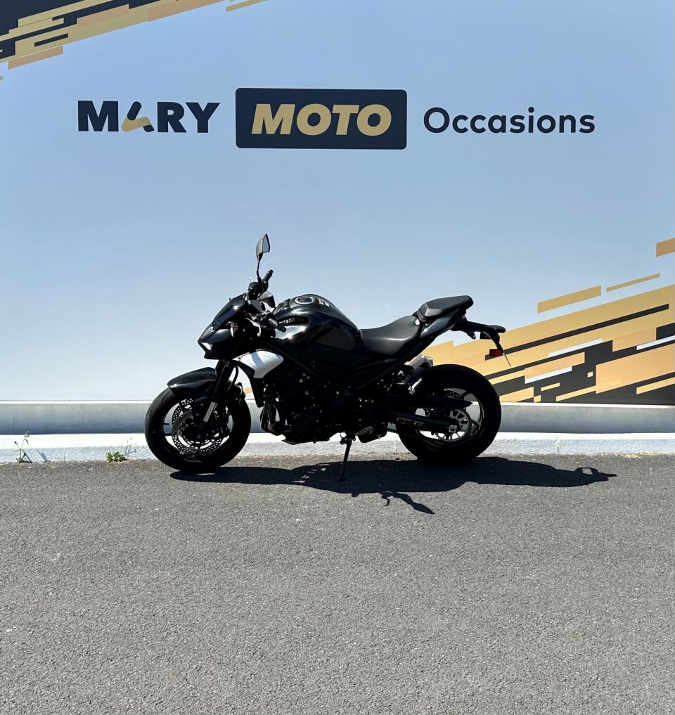 KAWASAKI Z900 4