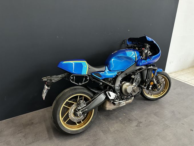 YAMAHA XSR 900 4