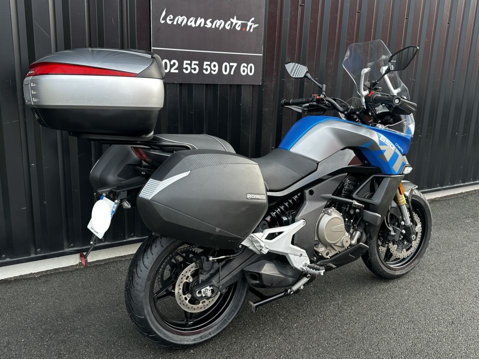 CF MOTO 650 MT 4