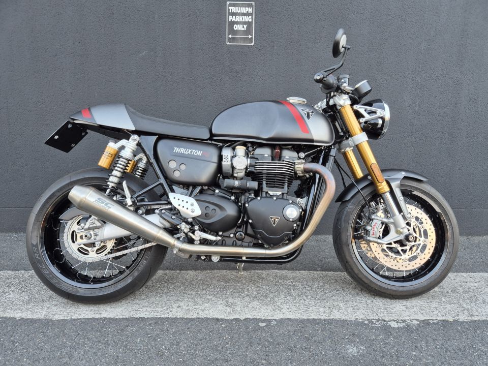TRIUMPH THRUXTON 1200 RS 4