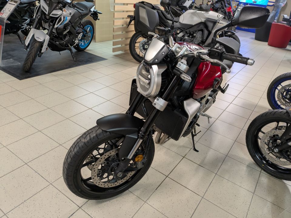 HONDA CB 1000 R ABS 4