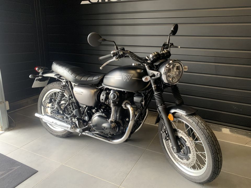 KAWASAKI W 800 4
