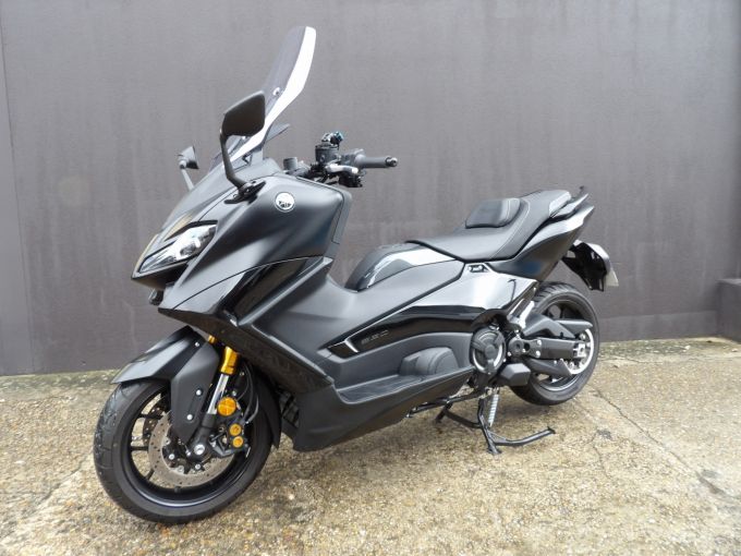 YAMAHA XP T-MAX 560 TECH MAX 4