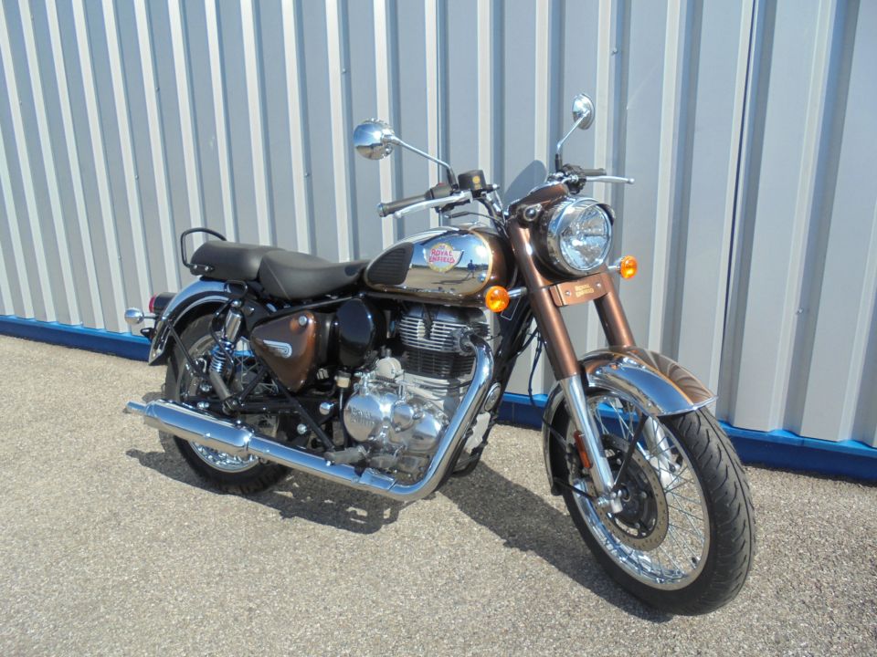 ROYAL ENFIELD CLASSIC 4