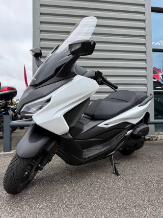 HONDA NSS FORZA 125 - 2025