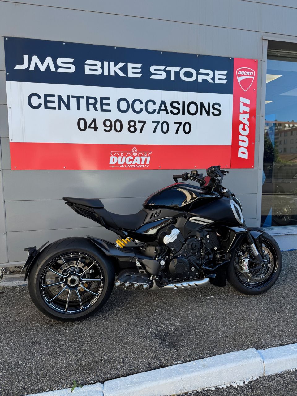 DUCATI DIAVEL V4 4