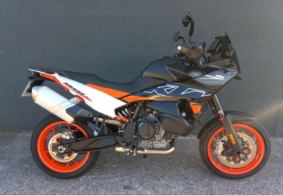 KTM 890 SMT 4