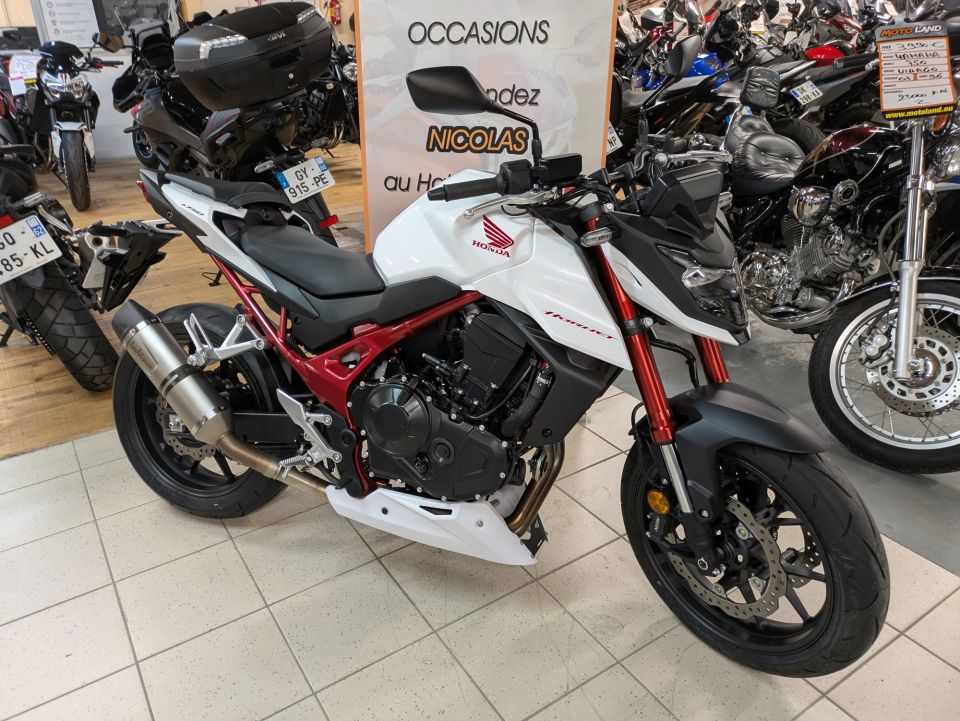 HONDA CB 750 HORNET 4