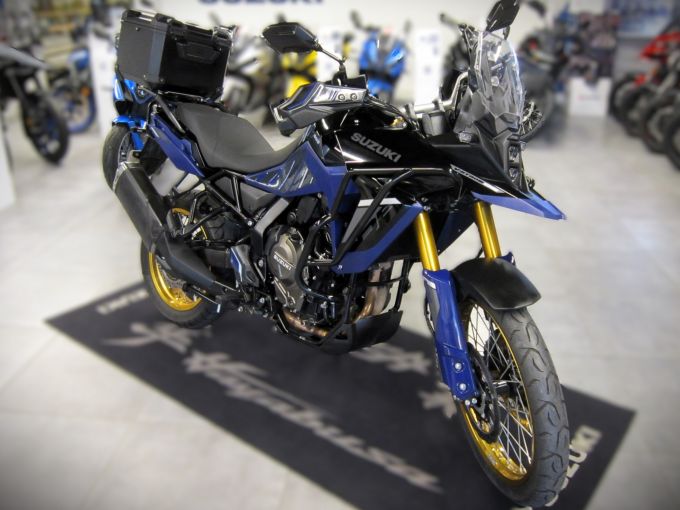 SUZUKI DL V-STROM 800DE 4
