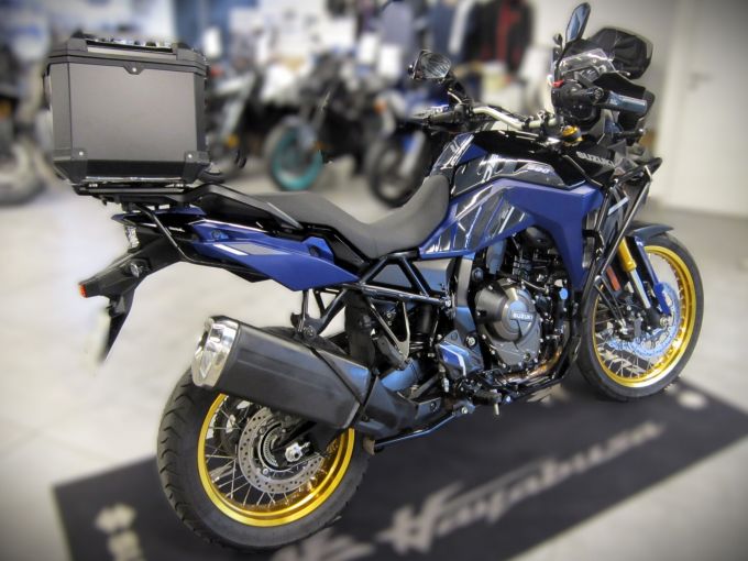 SUZUKI DL V-STROM 800DE 4