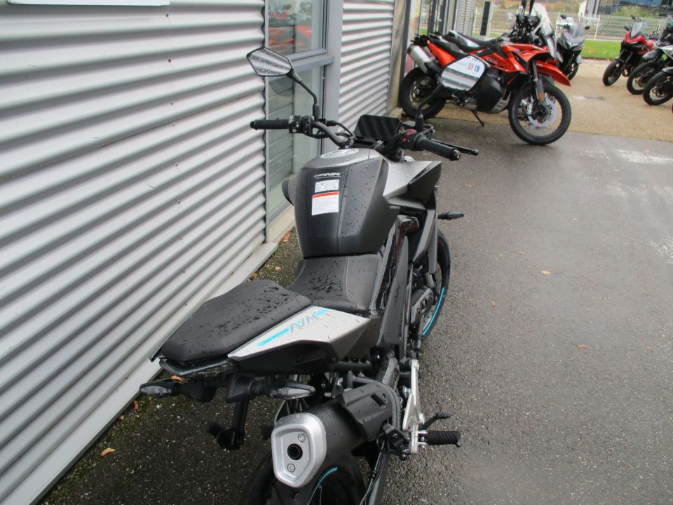 CF MOTO 125 NK 4