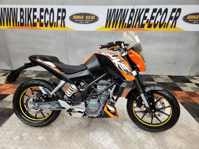 KTM 125 DUKE 4
