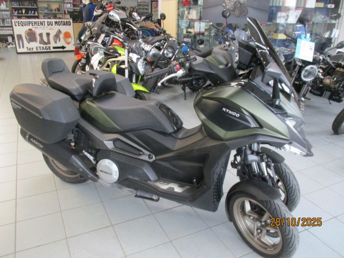 KYMCO CV3 550 4