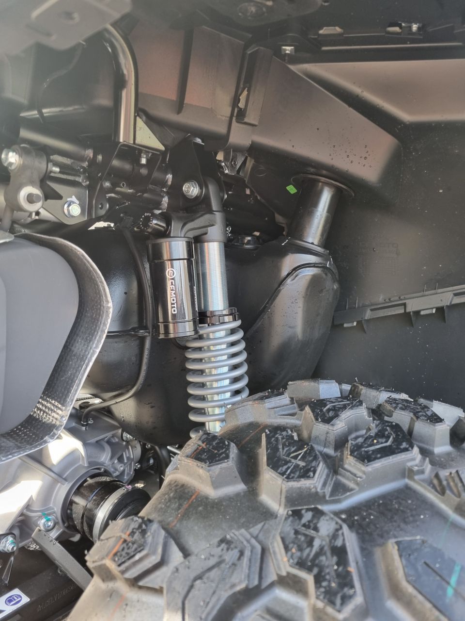 CF MOTO CFORCE 1000 OVERLAND 4