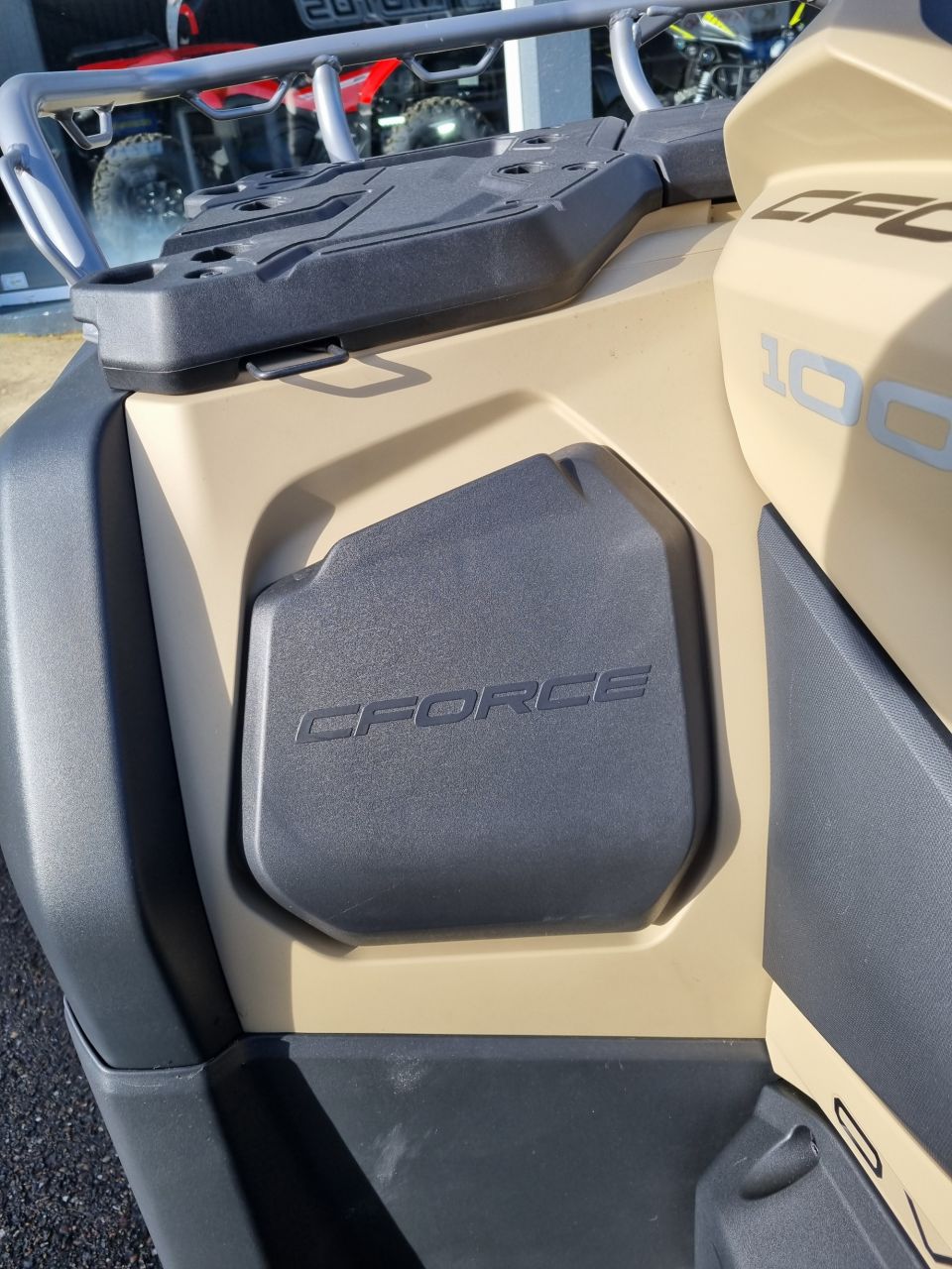 CF MOTO CFORCE 1000 OVERLAND 4