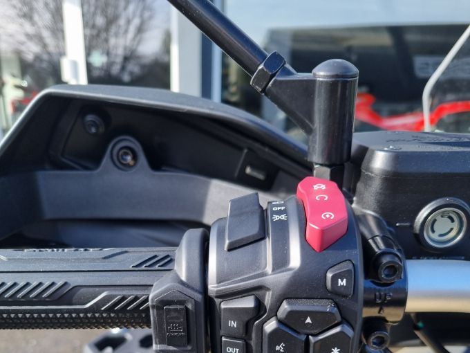 CF MOTO CFORCE 1000 OVERLAND 4