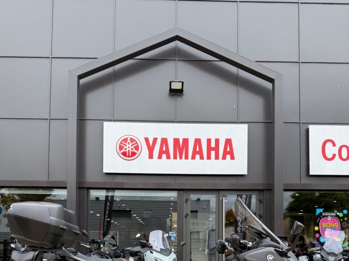 YAMAHA XP T-MAX 560 TECH MAX 4