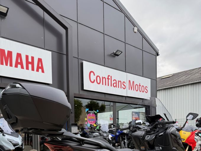 YAMAHA XP T-MAX 560 TECH MAX 4