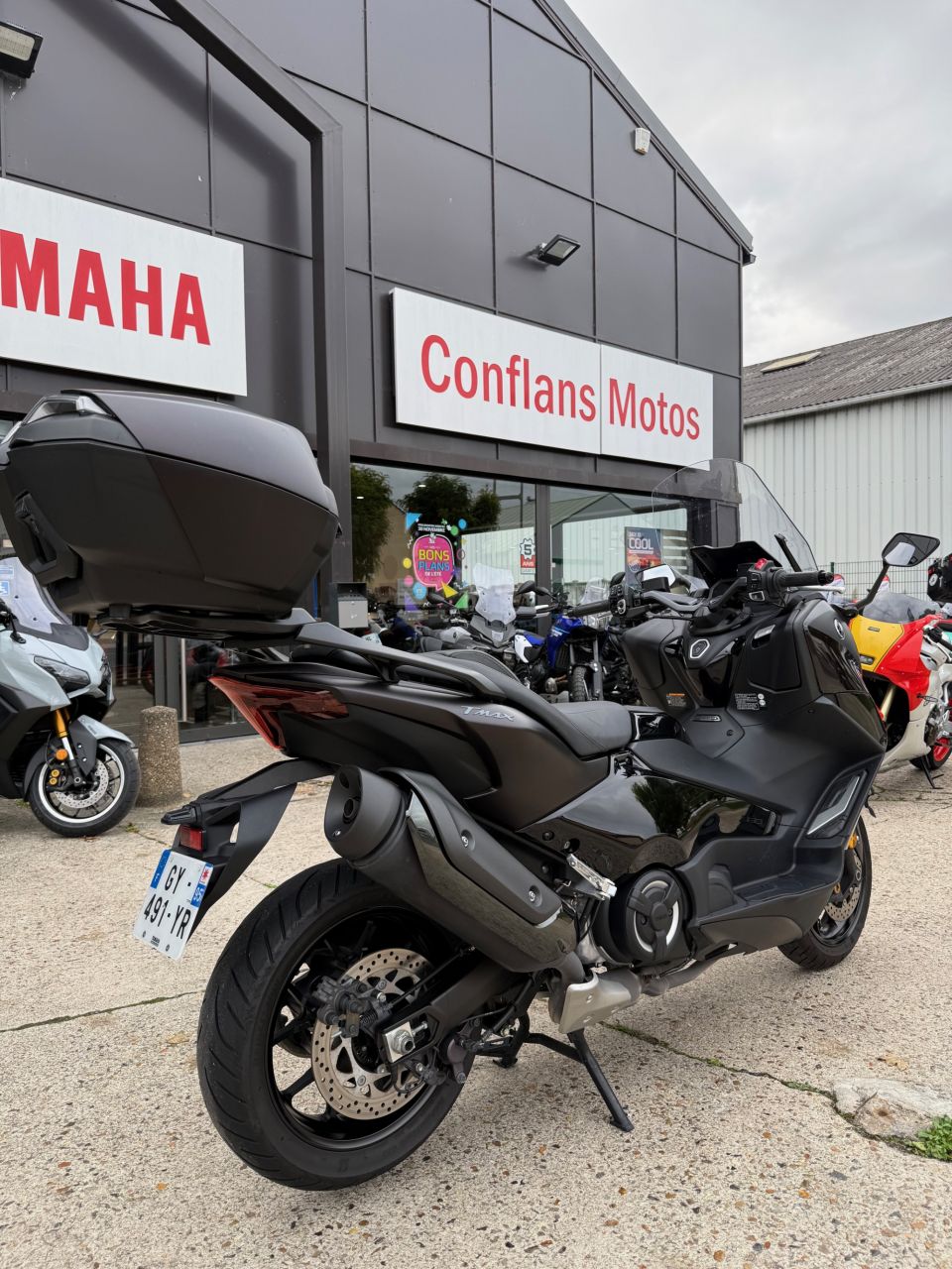 YAMAHA XP T-MAX 560 TECH MAX 4