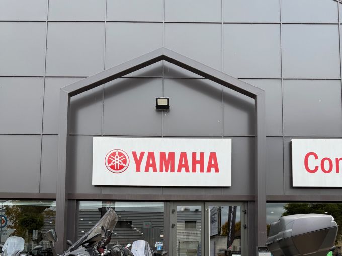 YAMAHA XP T-MAX 560 TECH MAX 4
