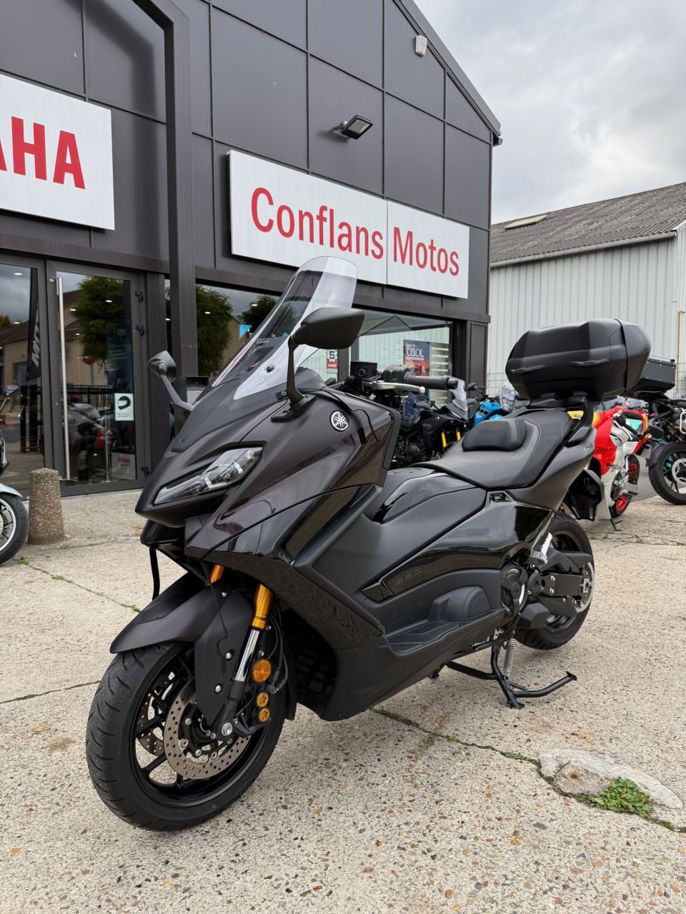 YAMAHA XP T-MAX 560 TECH MAX 4