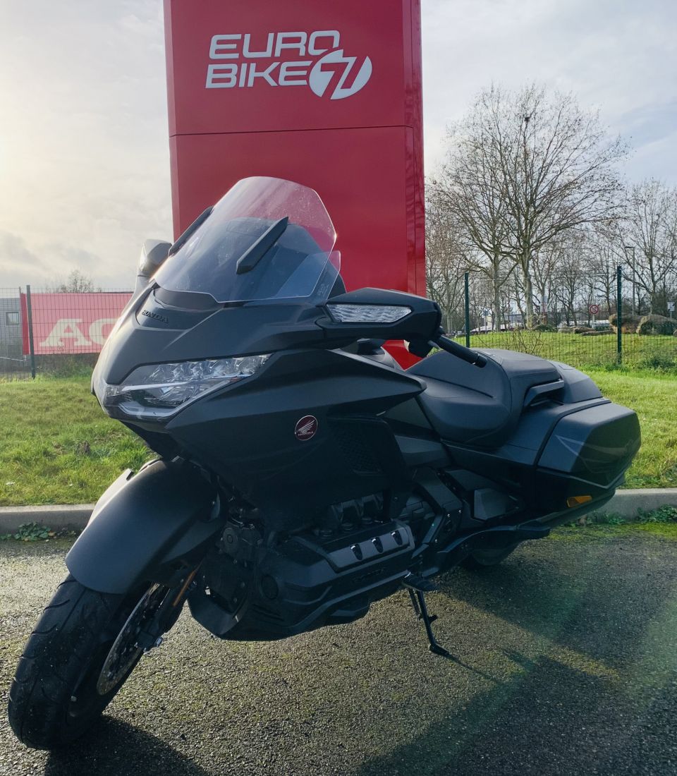 HONDA GOLDWING 1800 BAGGER 4