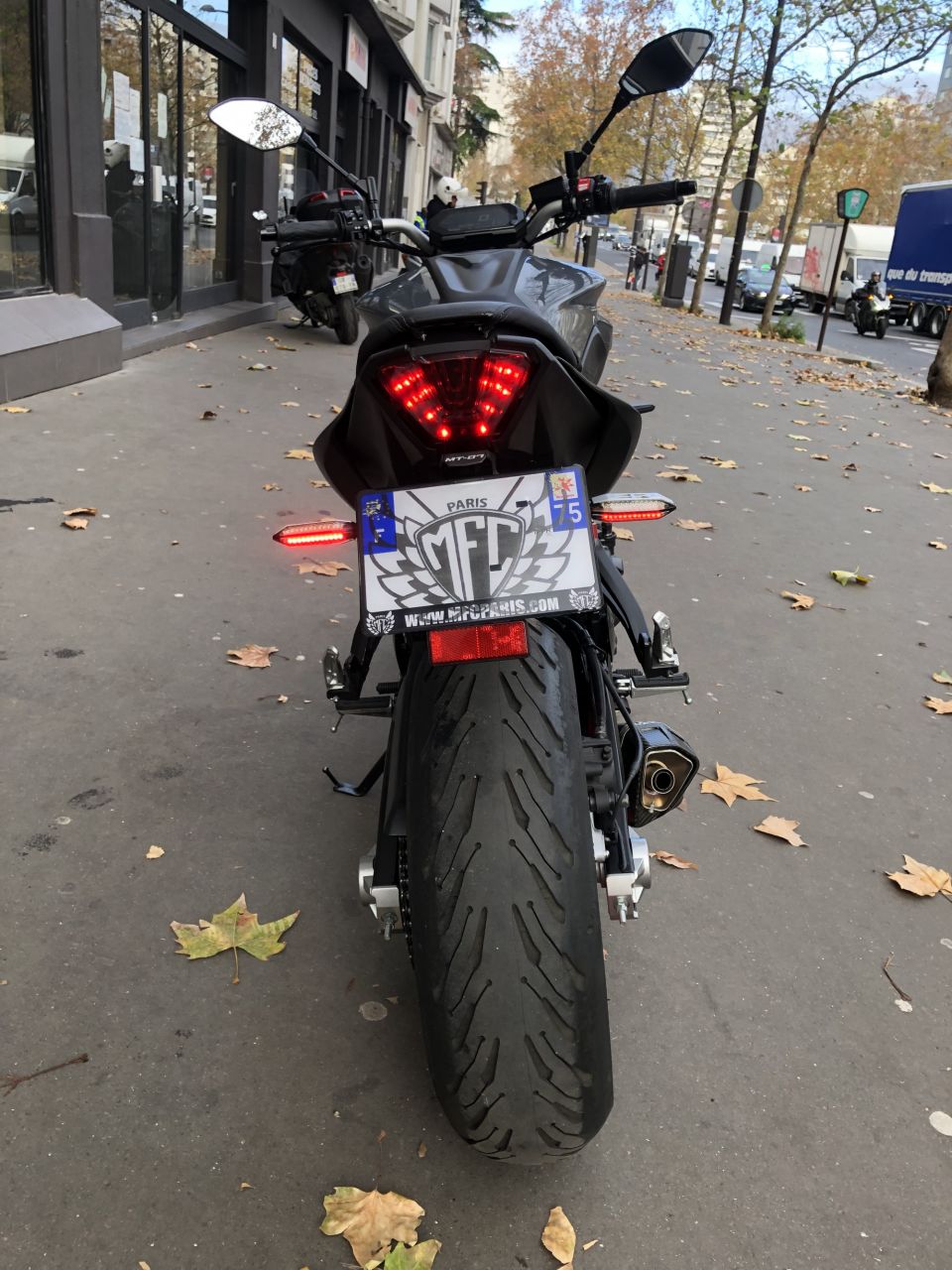 YAMAHA MT-07 (47.5CV) 4