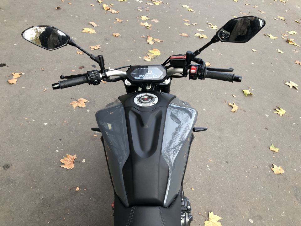 YAMAHA MT-07 (47.5CV) 4
