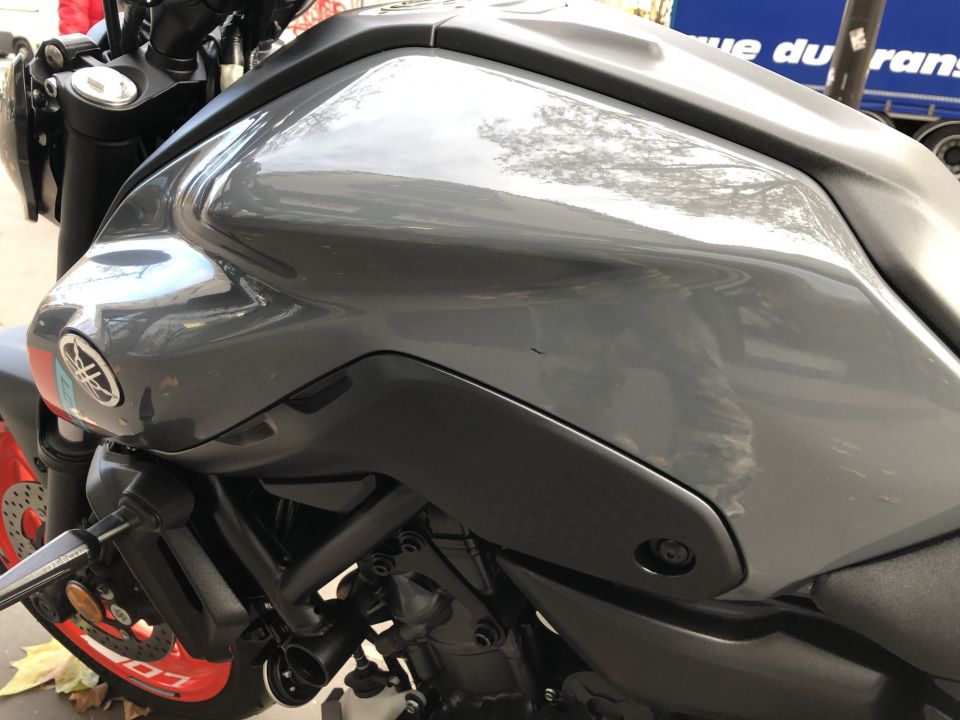 YAMAHA MT-07 (47.5CV) 4