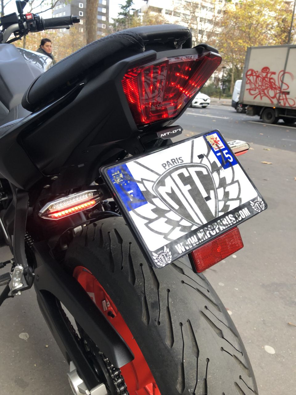 YAMAHA MT-07 (47.5CV) 4