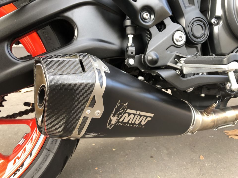 YAMAHA MT-07 (47.5CV) 4