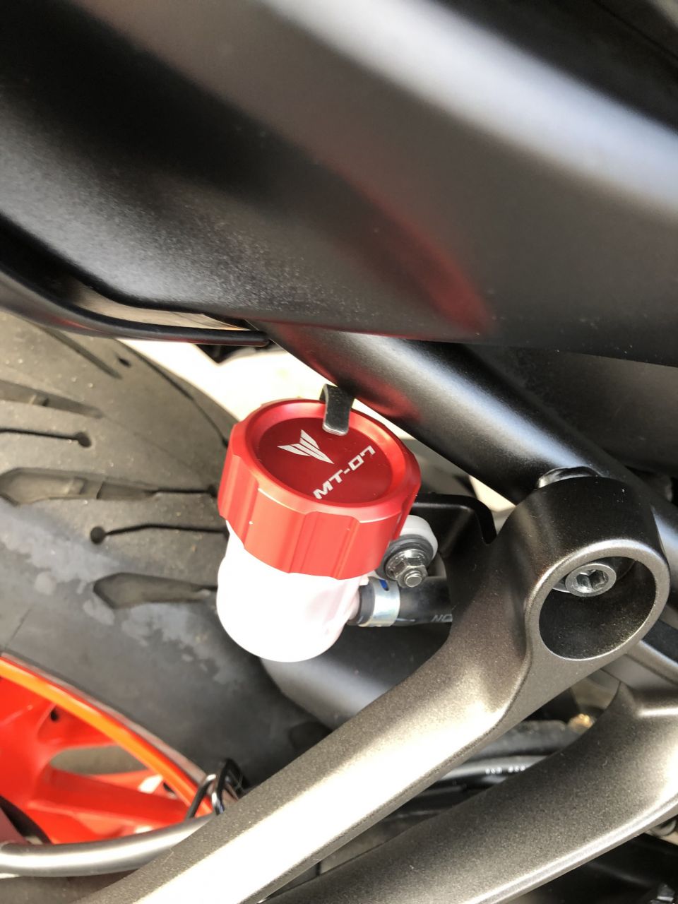 YAMAHA MT-07 (47.5CV) 4