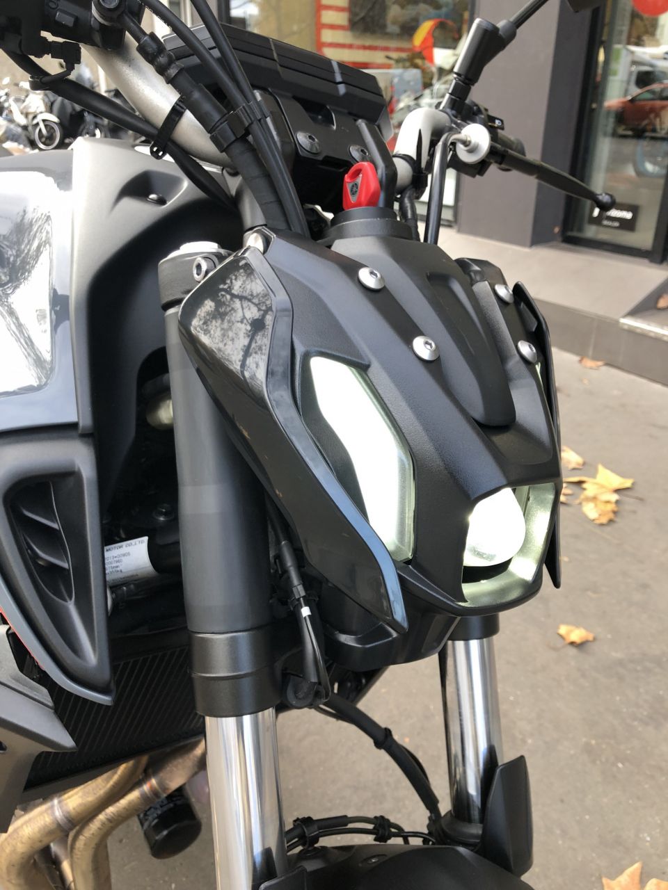 YAMAHA MT-07 (47.5CV) 4