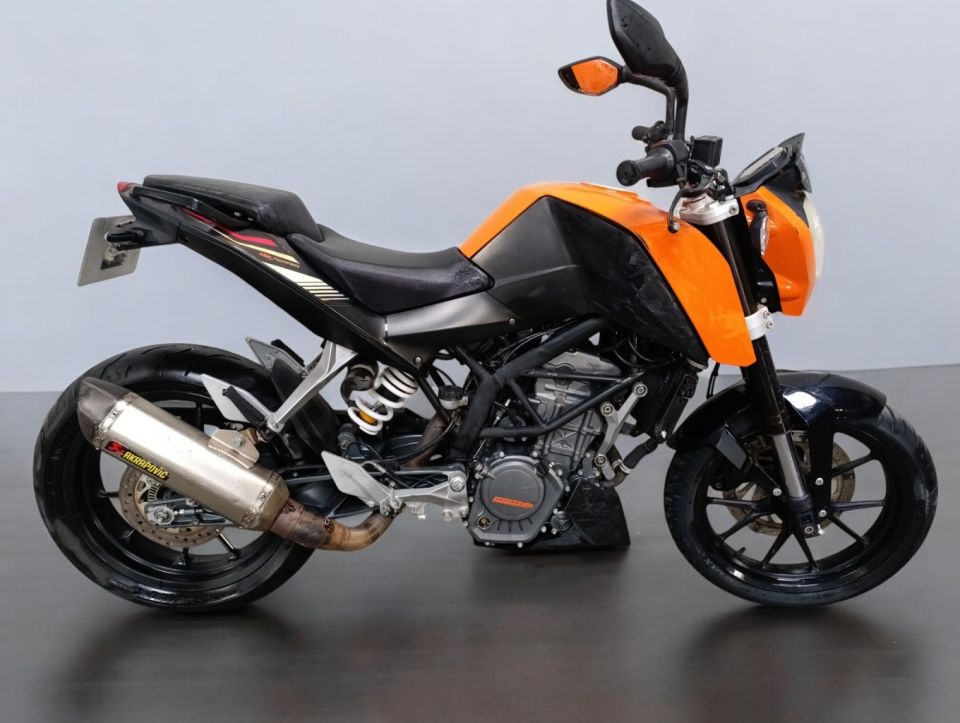 KTM 125 DUKE 4