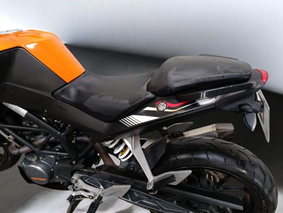 KTM 125 DUKE 4
