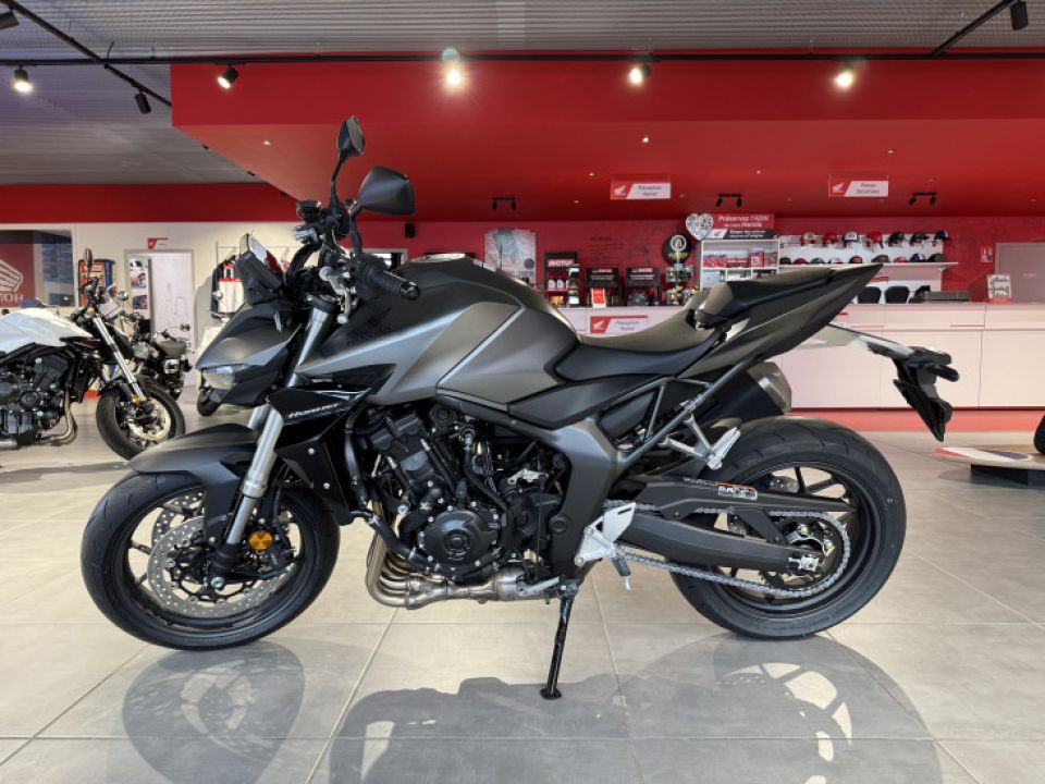 HONDA CB 1000 Hornet 4