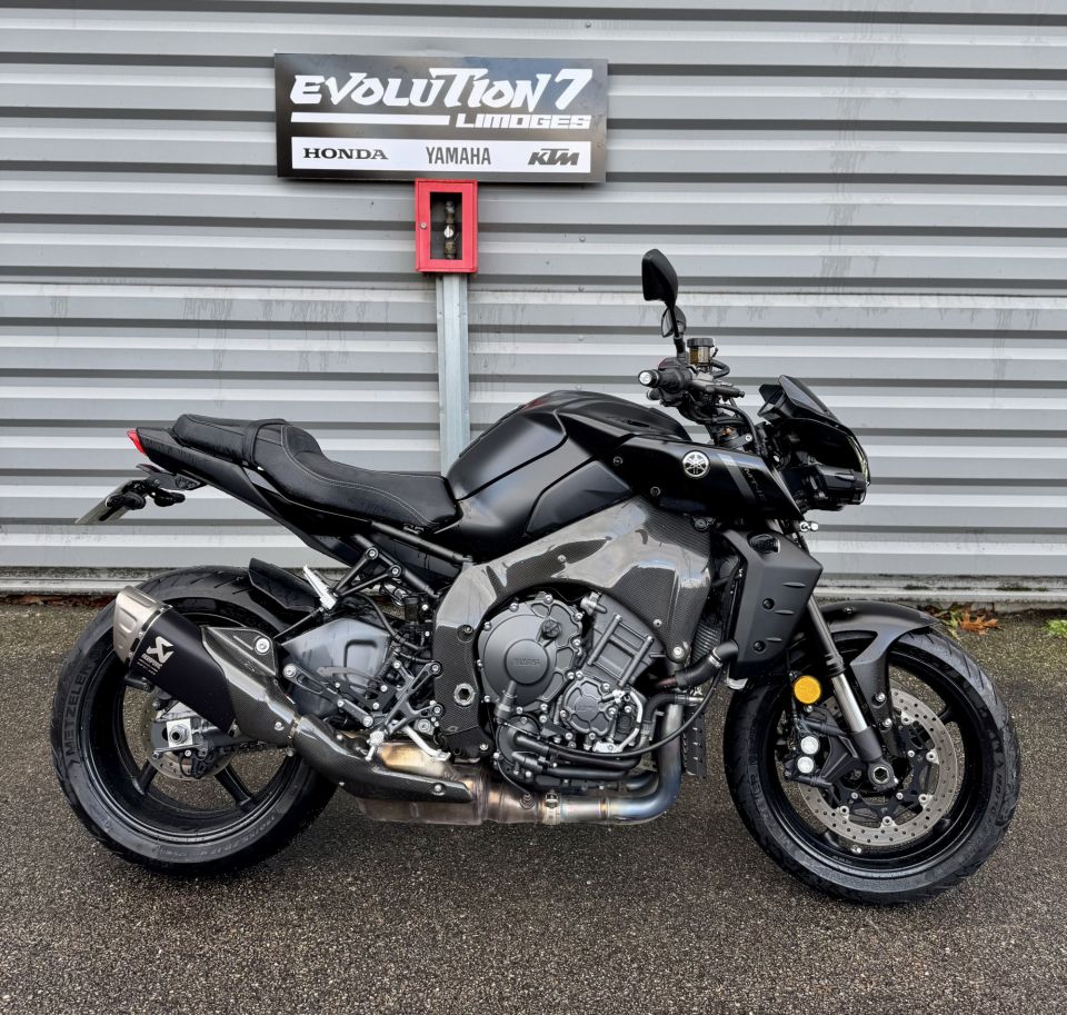 YAMAHA MT-10 4