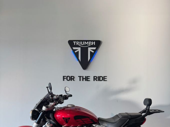 TRIUMPH ROCKET 3 R 221 Edition 4