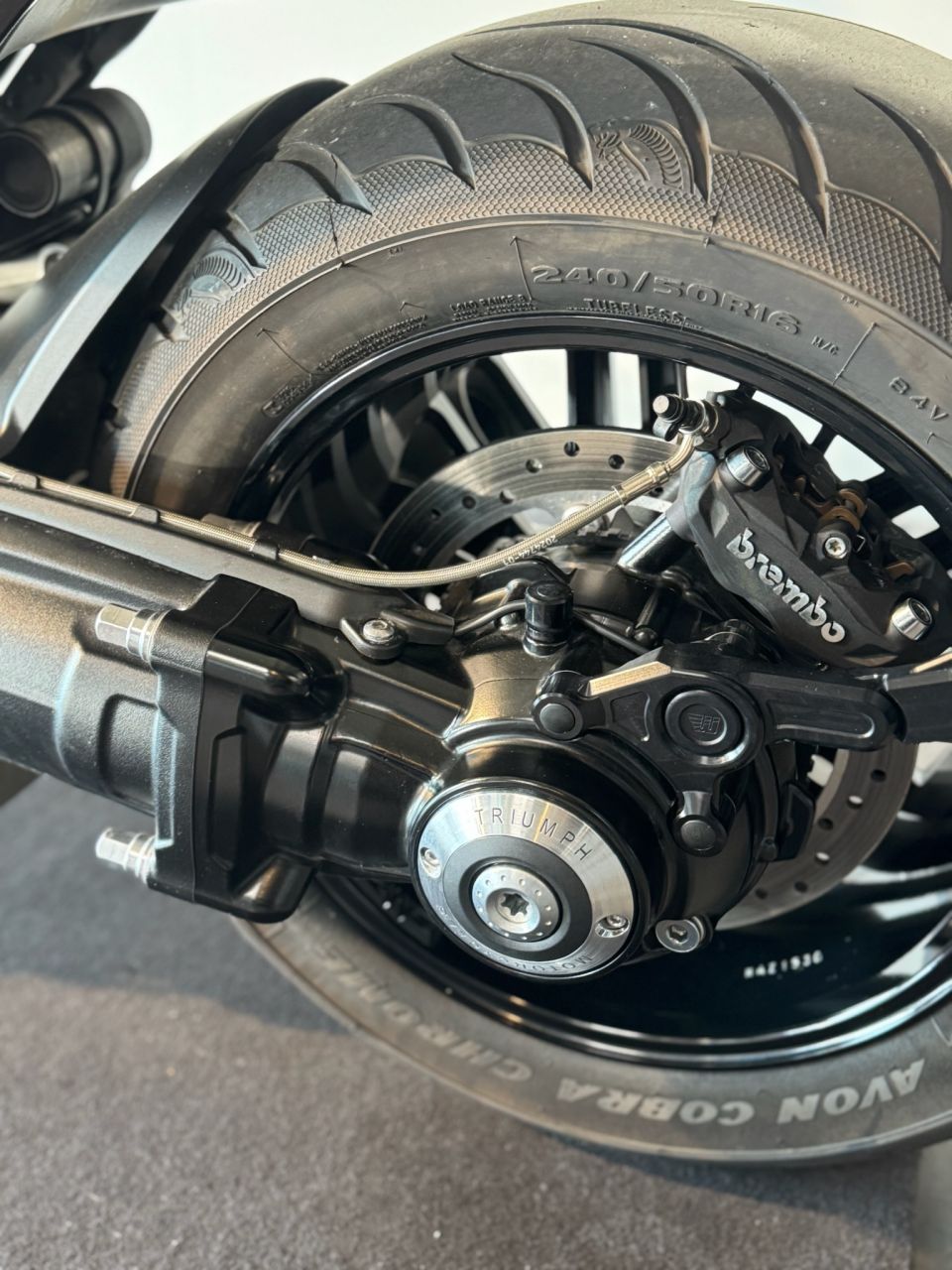 TRIUMPH ROCKET 3 R 221 Edition 4