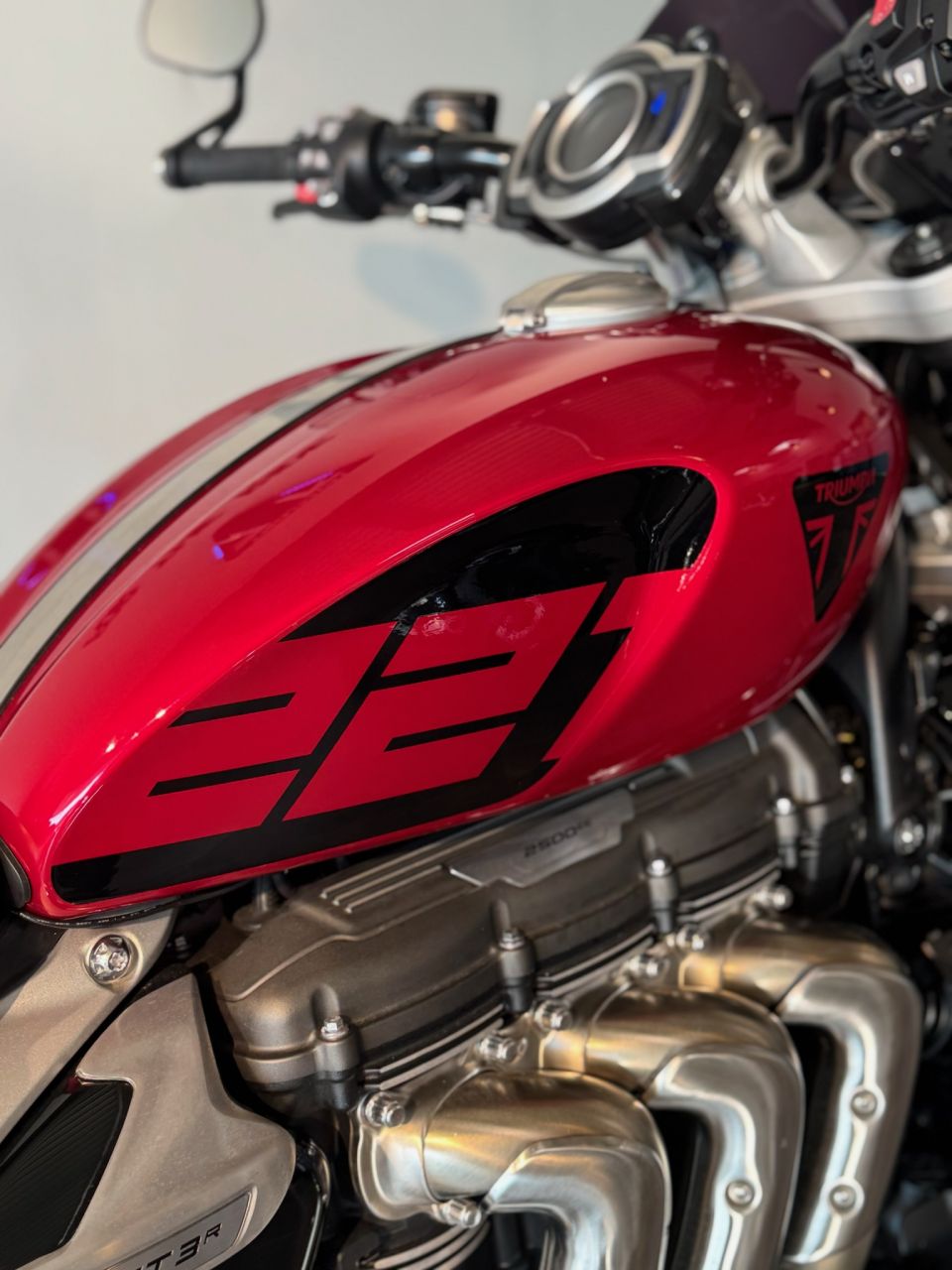 TRIUMPH ROCKET 3 R 221 Edition 4