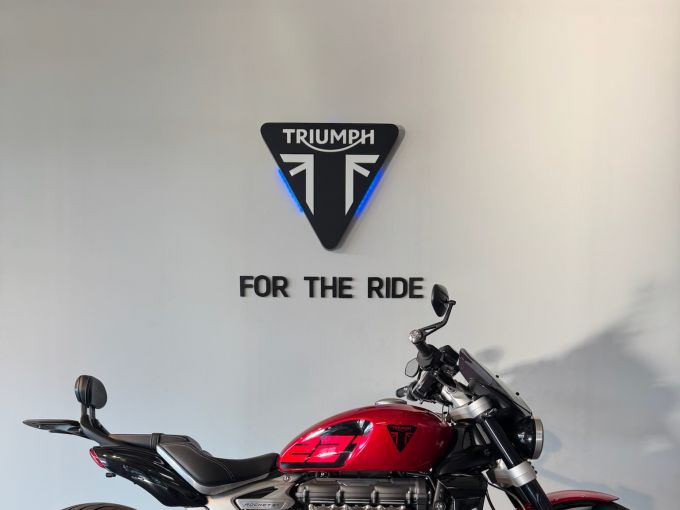 TRIUMPH ROCKET 3 R 221 Edition 4