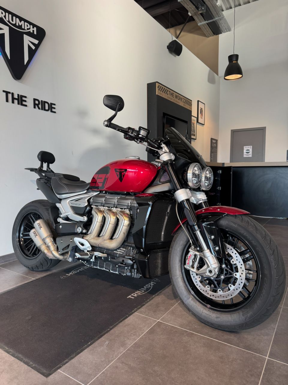 TRIUMPH ROCKET 3 R 221 Edition 4