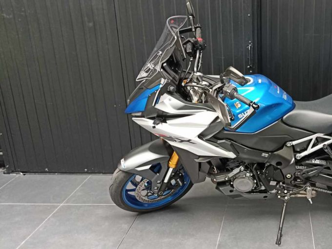 SUZUKI GSXS 1000 GX 4