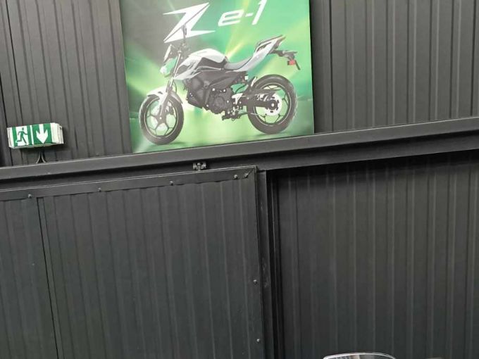 SUZUKI GSXS 1000 GX 4