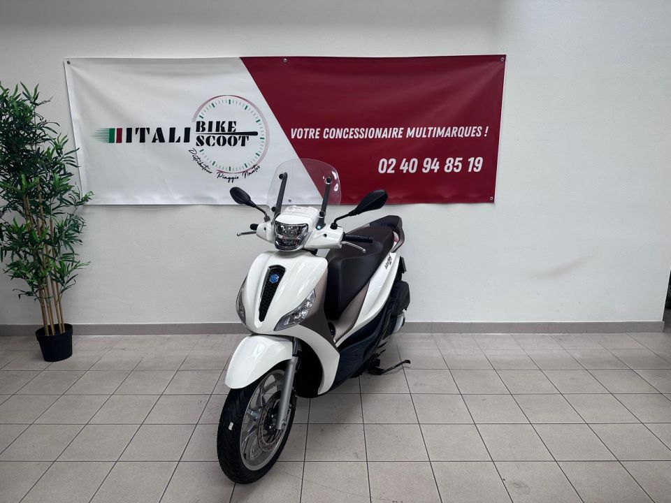 PIAGGIO MEDLEY 125 4