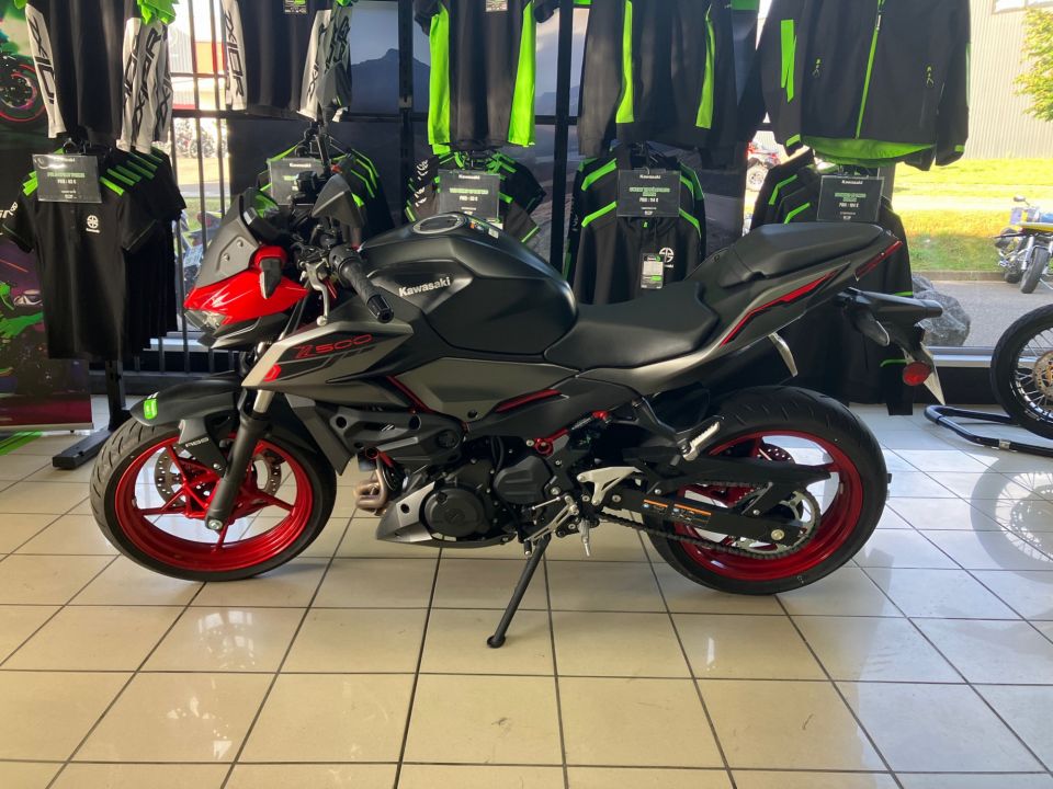 KAWASAKI Z500 SE 4
