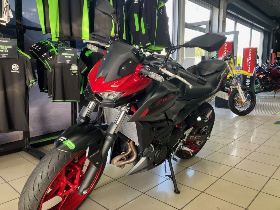 KAWASAKI Z500 SE 4