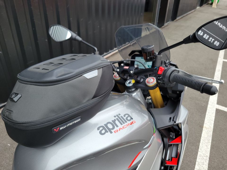 APRILIA TUONO 1000 V4 4