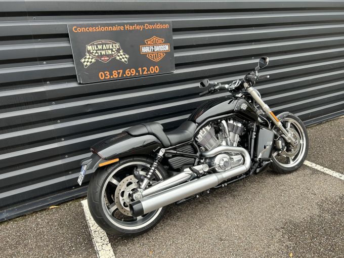 HARLEY-DAVIDSON V-ROD MUSCLE 1250 4