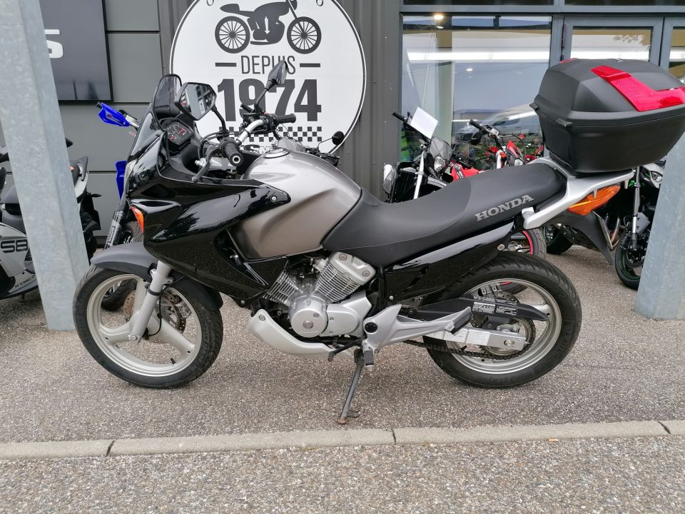 HONDA VARADERO 125 4